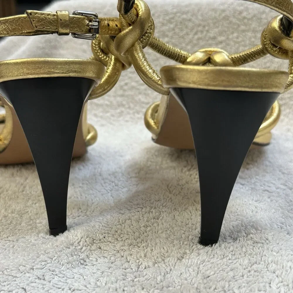 Rebecca Minkoff step into